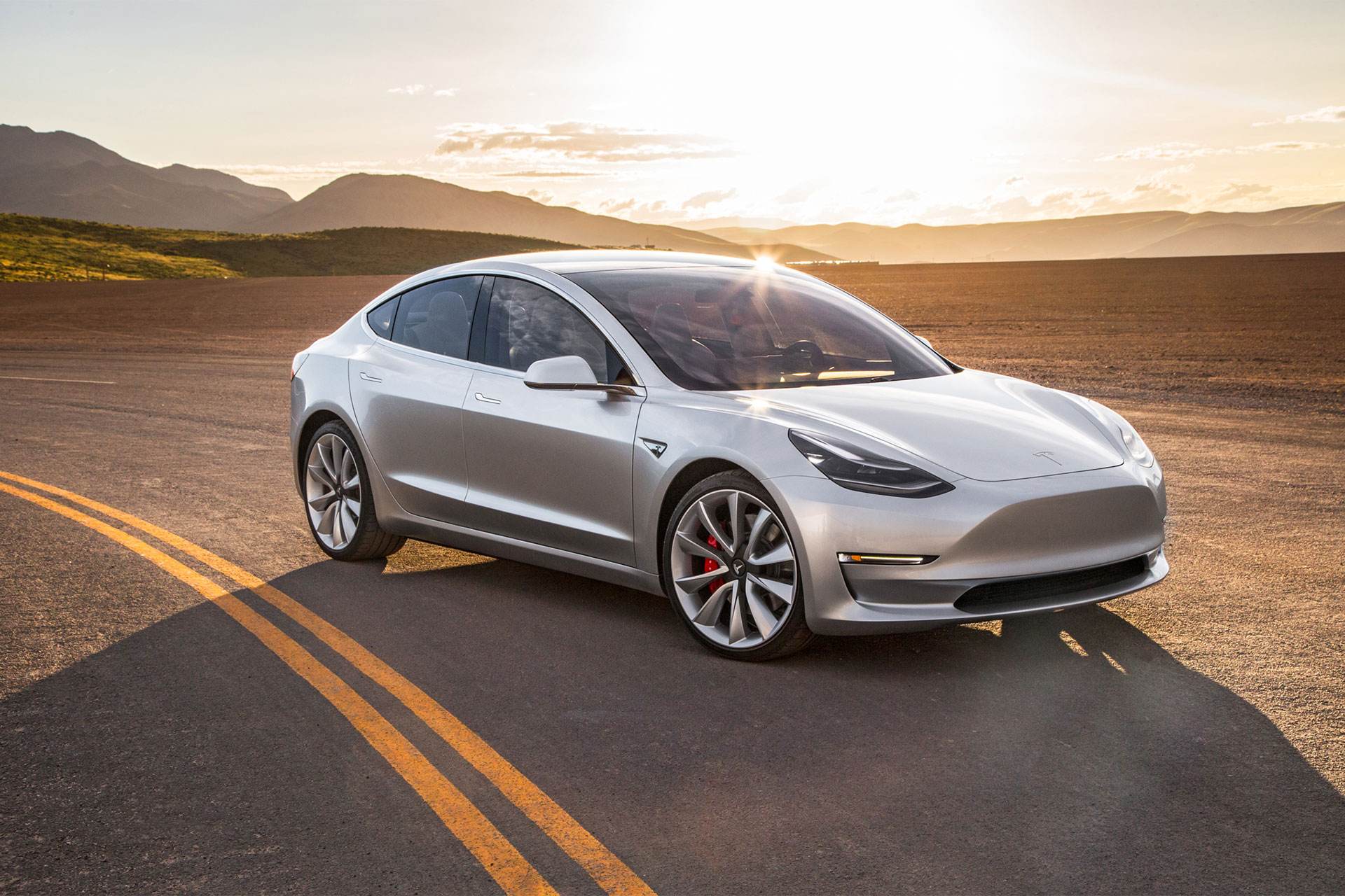 Model 3全自动驾驶限时免费 特斯拉推新政促销量