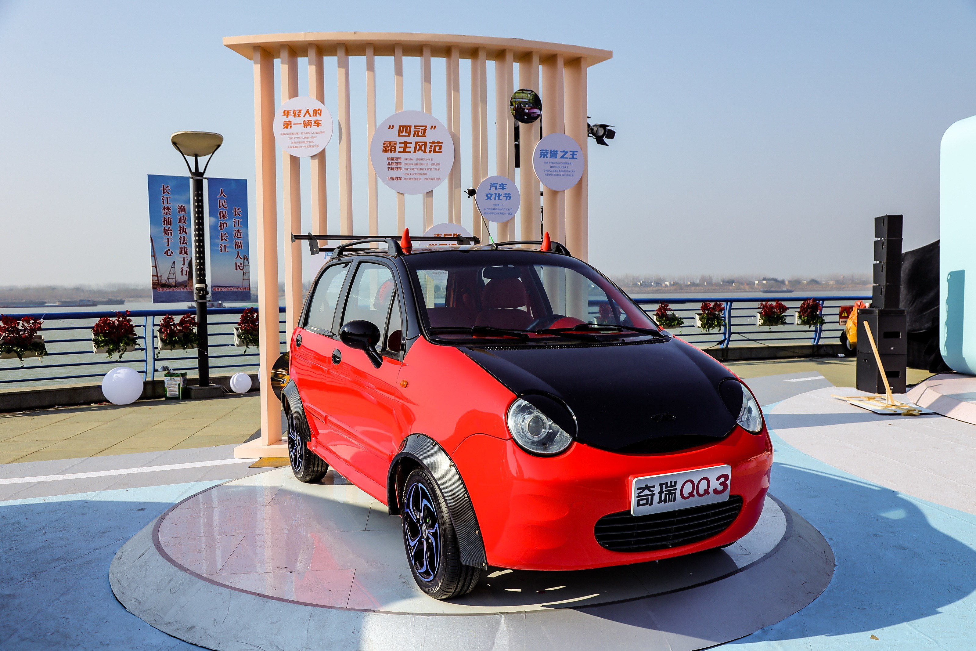 "弃油从电"的qq冰淇淋,能否为微型新能源车市场加点"甜"?