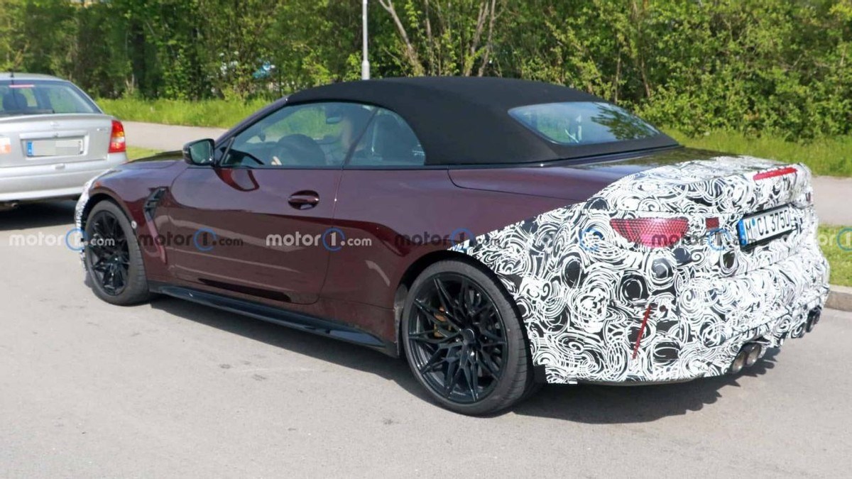 宝马m4谍照曝光奔驰c63和它到底谁才是性能王者