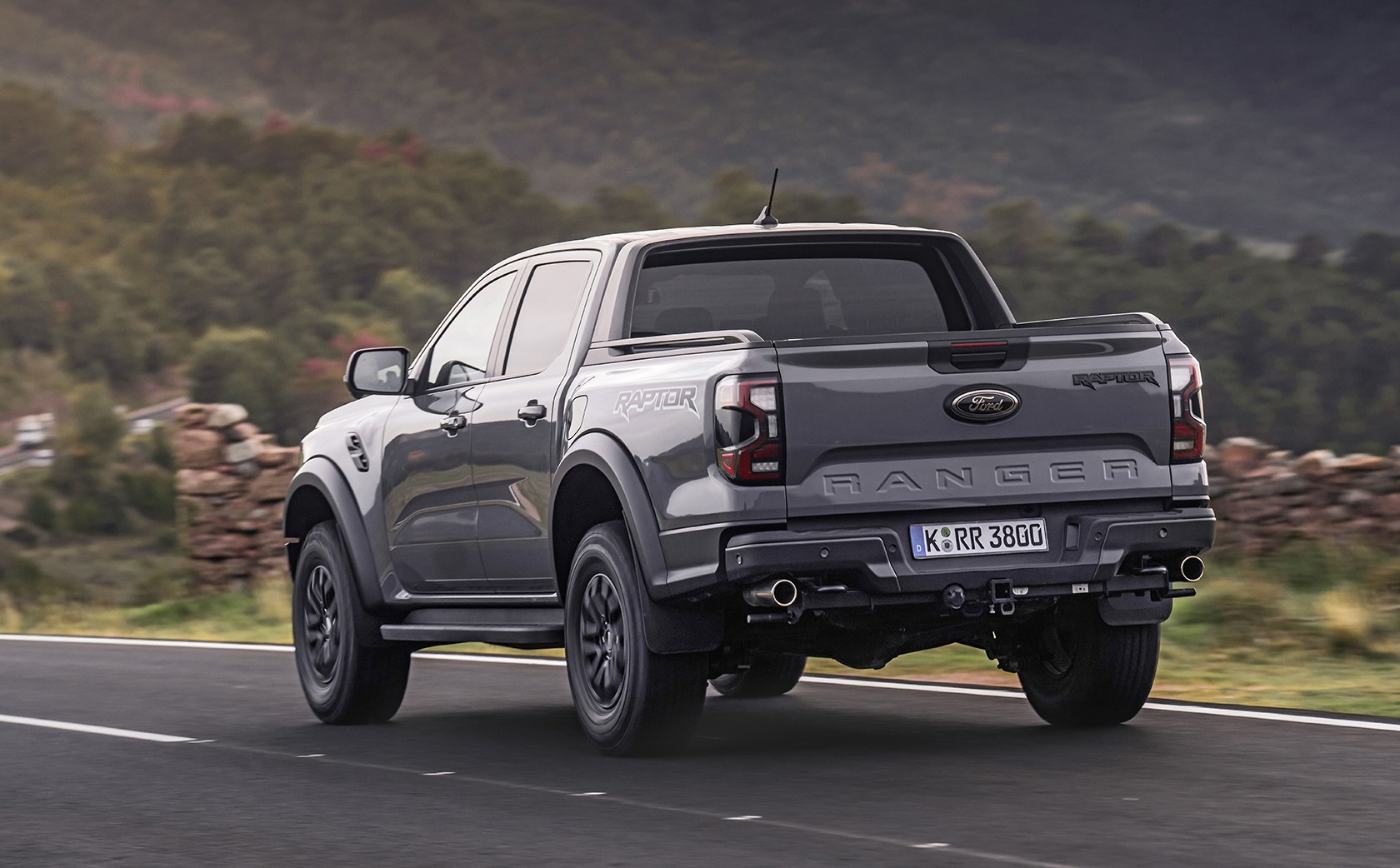 越野利器福特ranger猛禽版