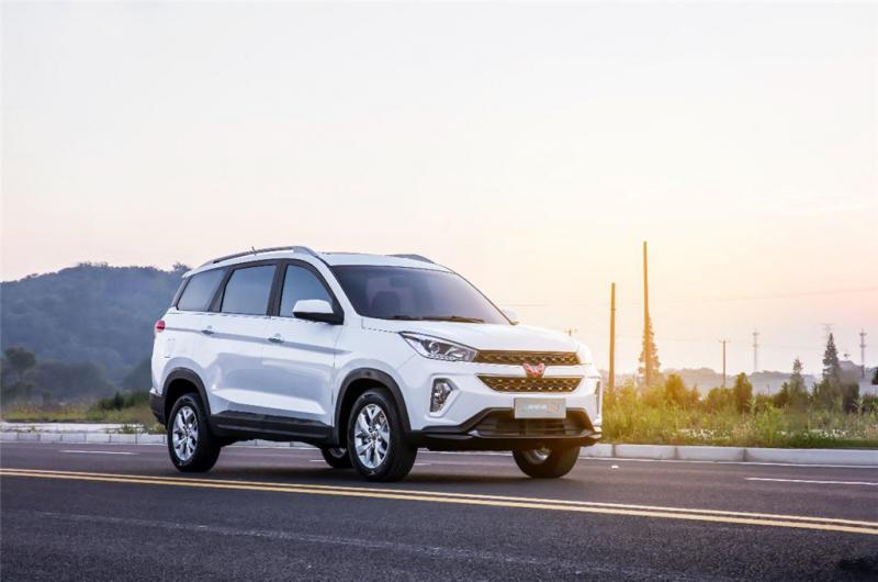 68-8.18万元 五菱宏光s3实力上市