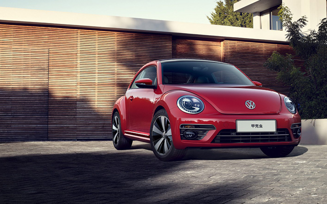 更是属于虫迷的专属狂欢,携手"大黄蜂",与大众进口汽车甲壳虫一起致敬