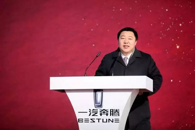 柳长庆续任一汽轿车总经理 三年41万辆难于上青天 柳长庆续任一汽轿车总经理 三年41万辆难于上青天