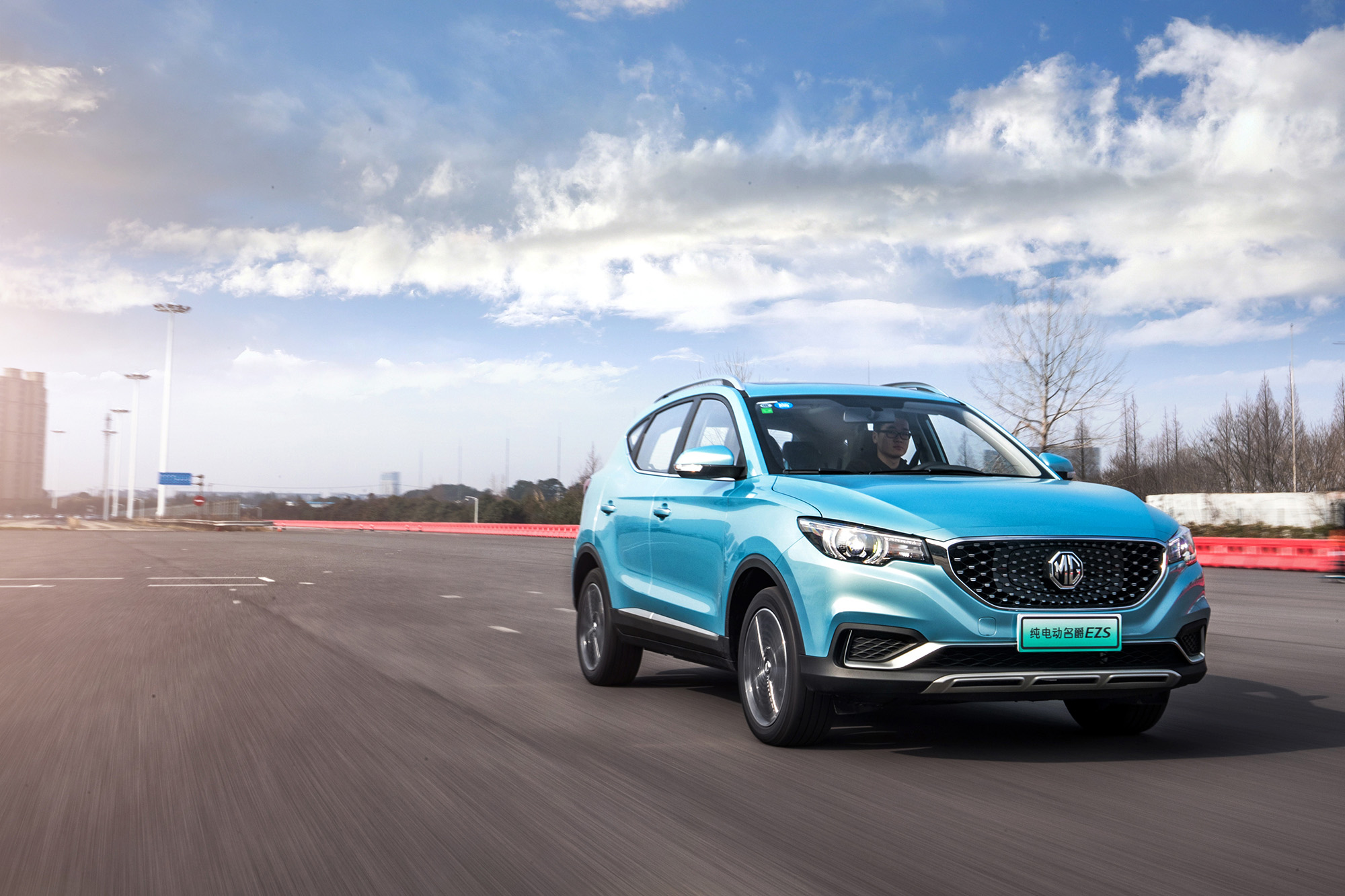 配备s-pedal能量回收系统 名爵ezs将于3月30日上市