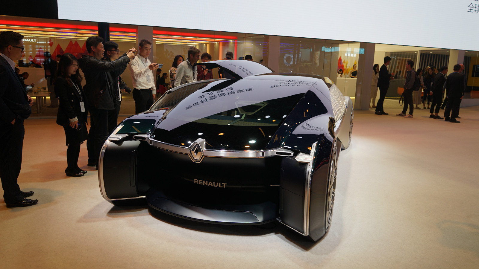 雷诺ez-ultimo概念车完成国内首秀