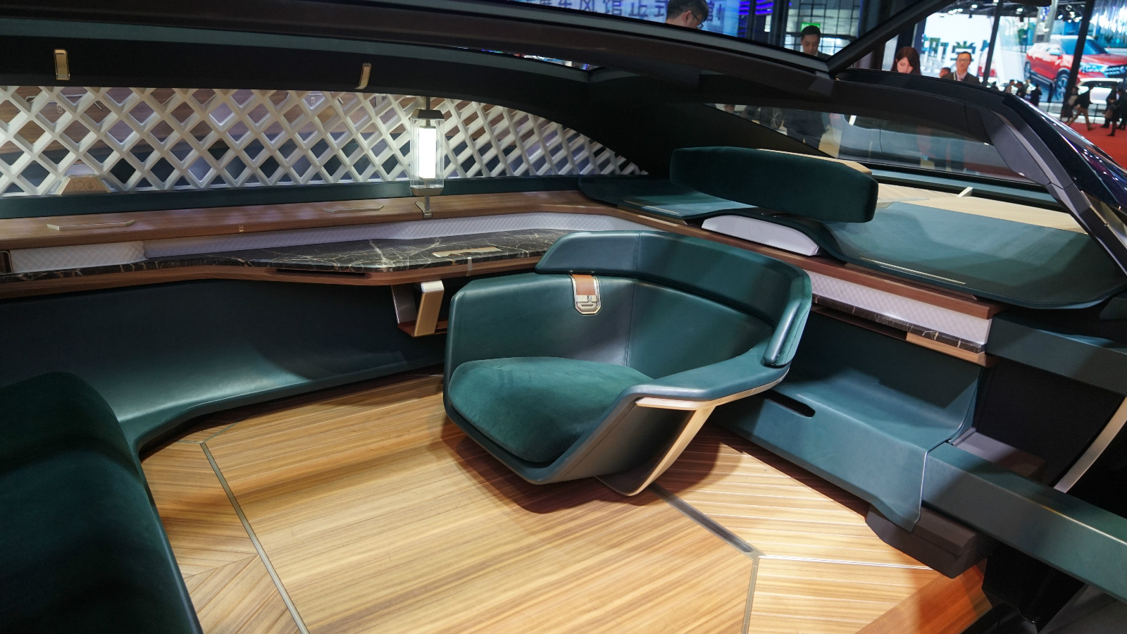 雷诺ez-ultimo概念车完成国内首秀