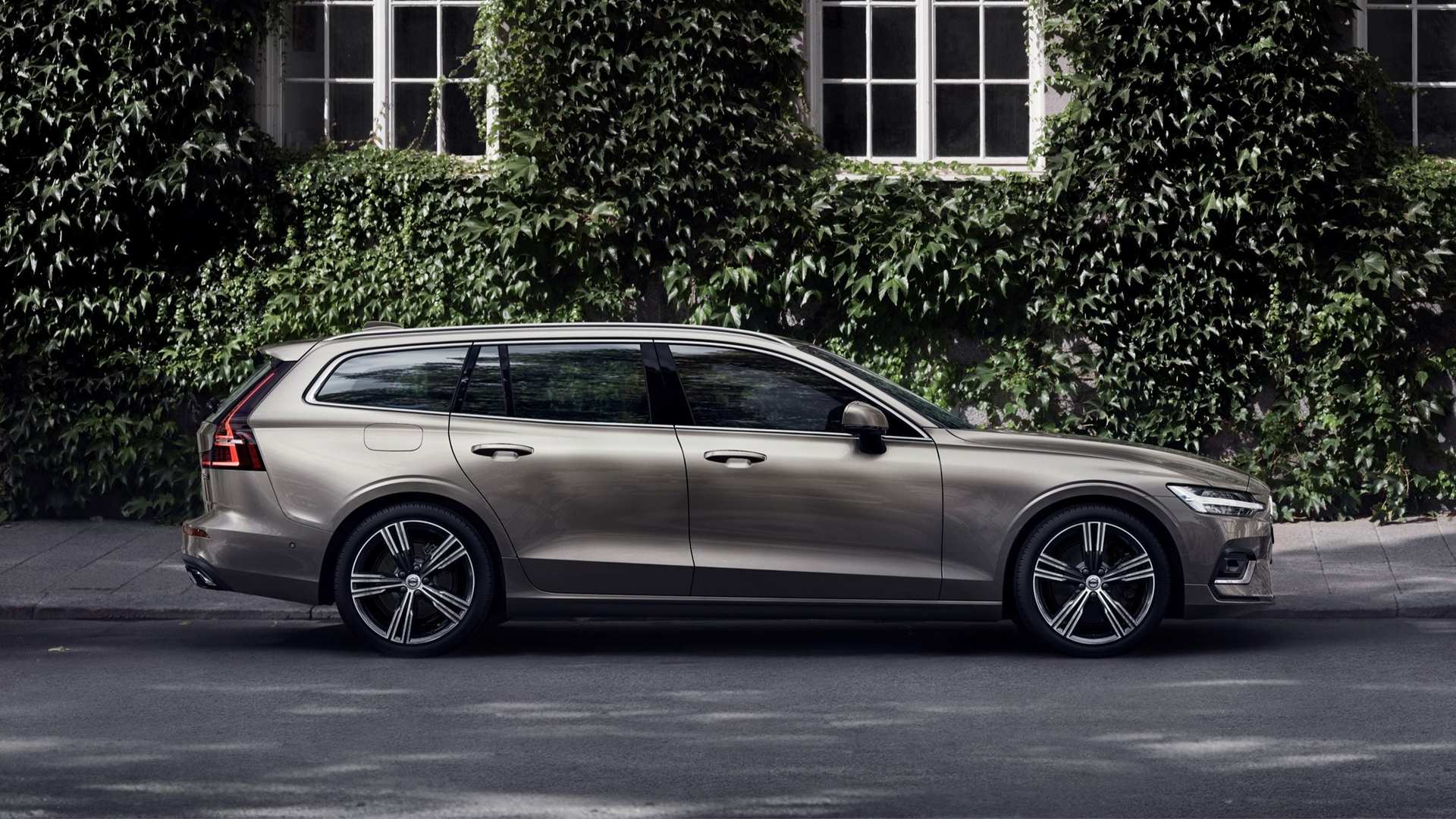 旅行车市场再添一员全新沃尔沃v60正式上市