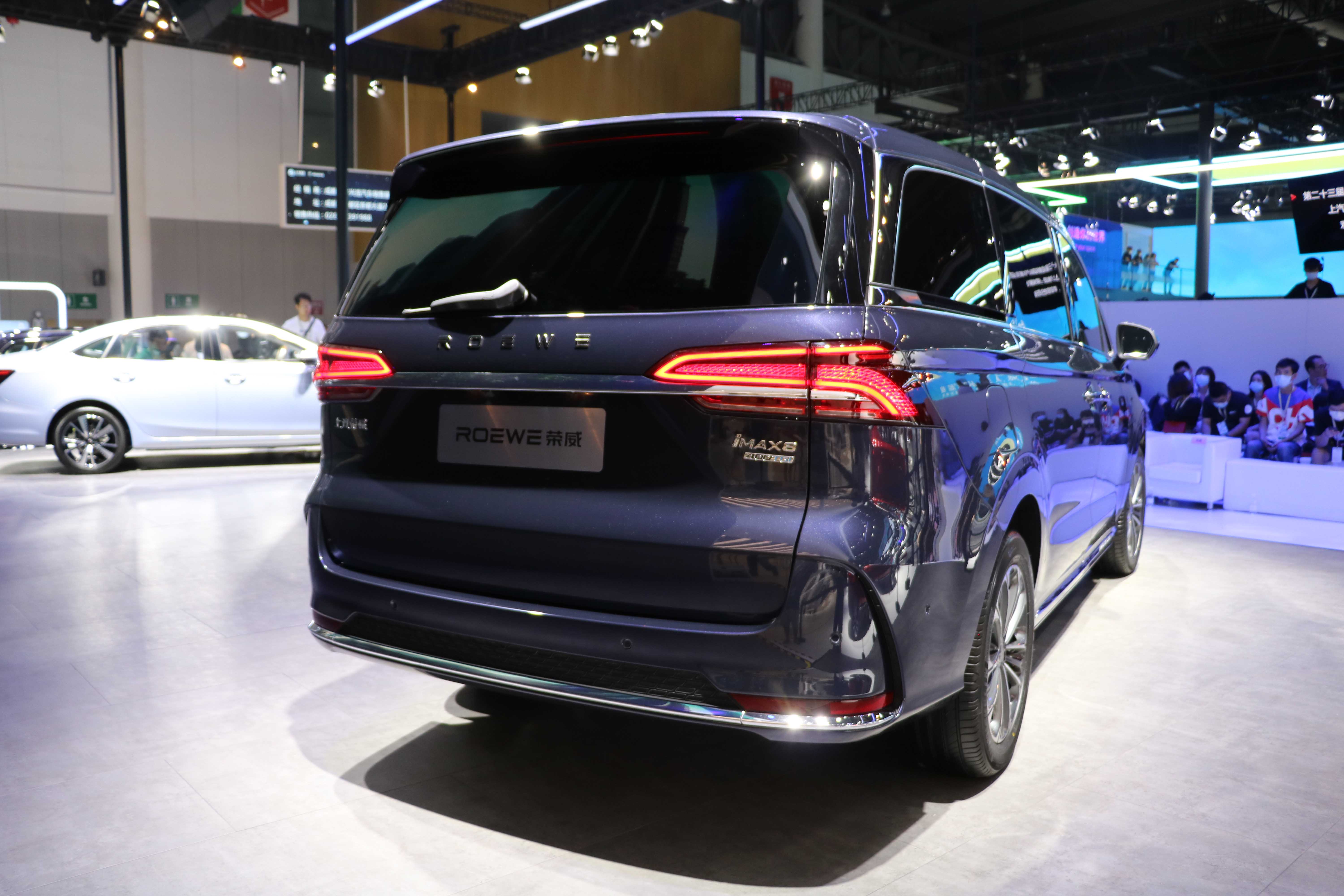 2020成都车展家族首款mpv图解荣威imax8