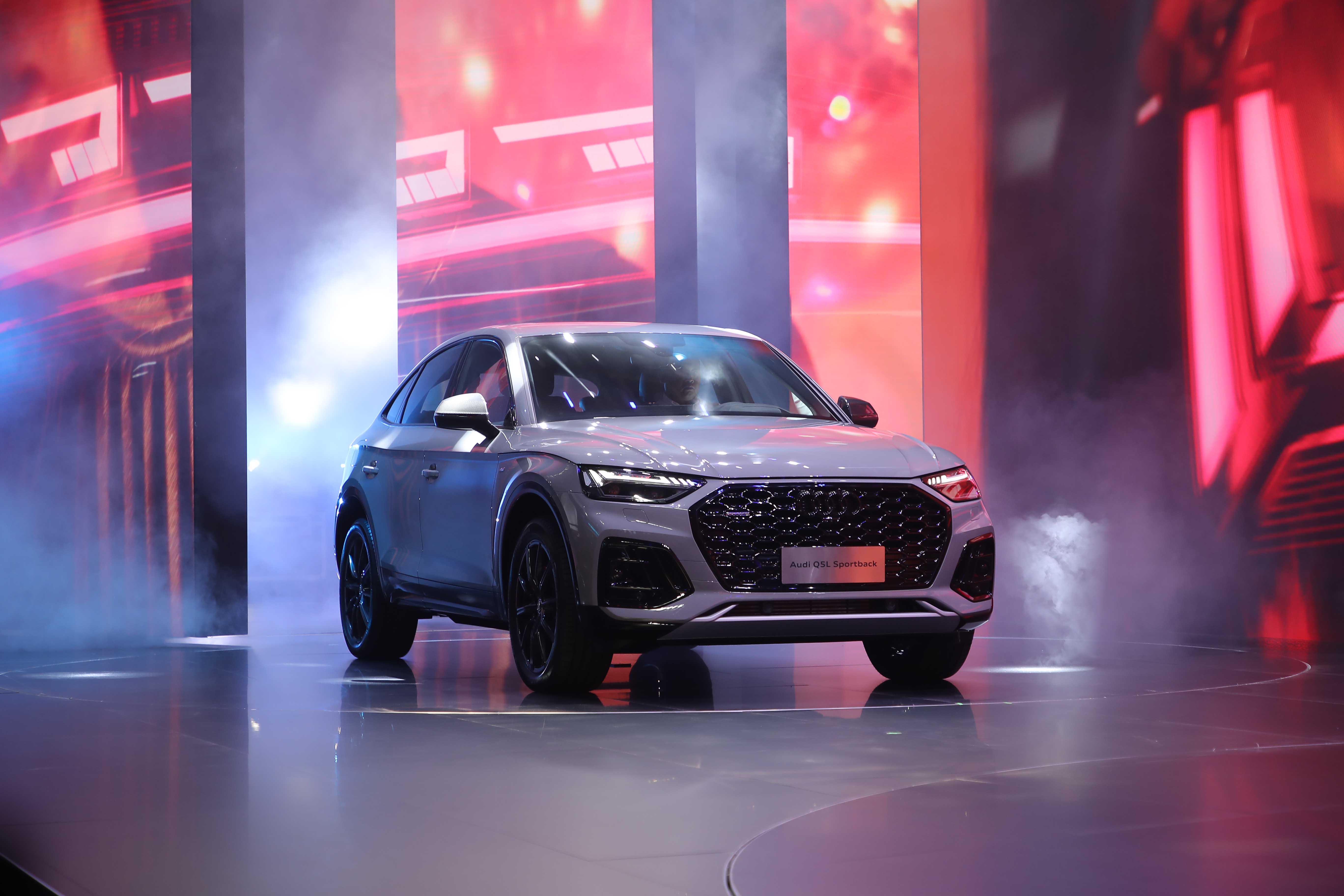2020北京车展奥迪etron家族携手q5lsportback共同亮相