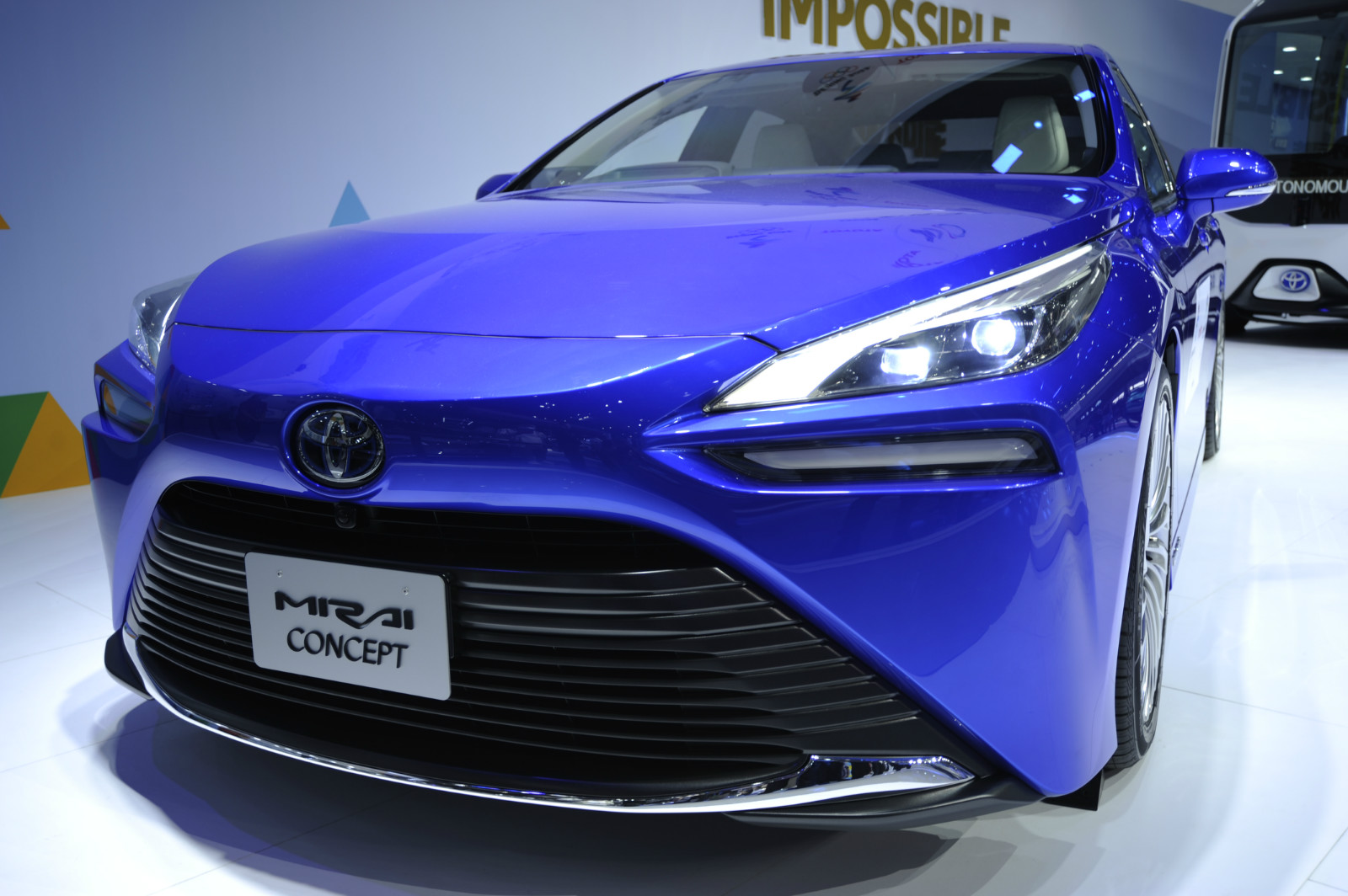 2020北京车展实拍轿跑造型动感十足图解丰田第二代mirai概念车