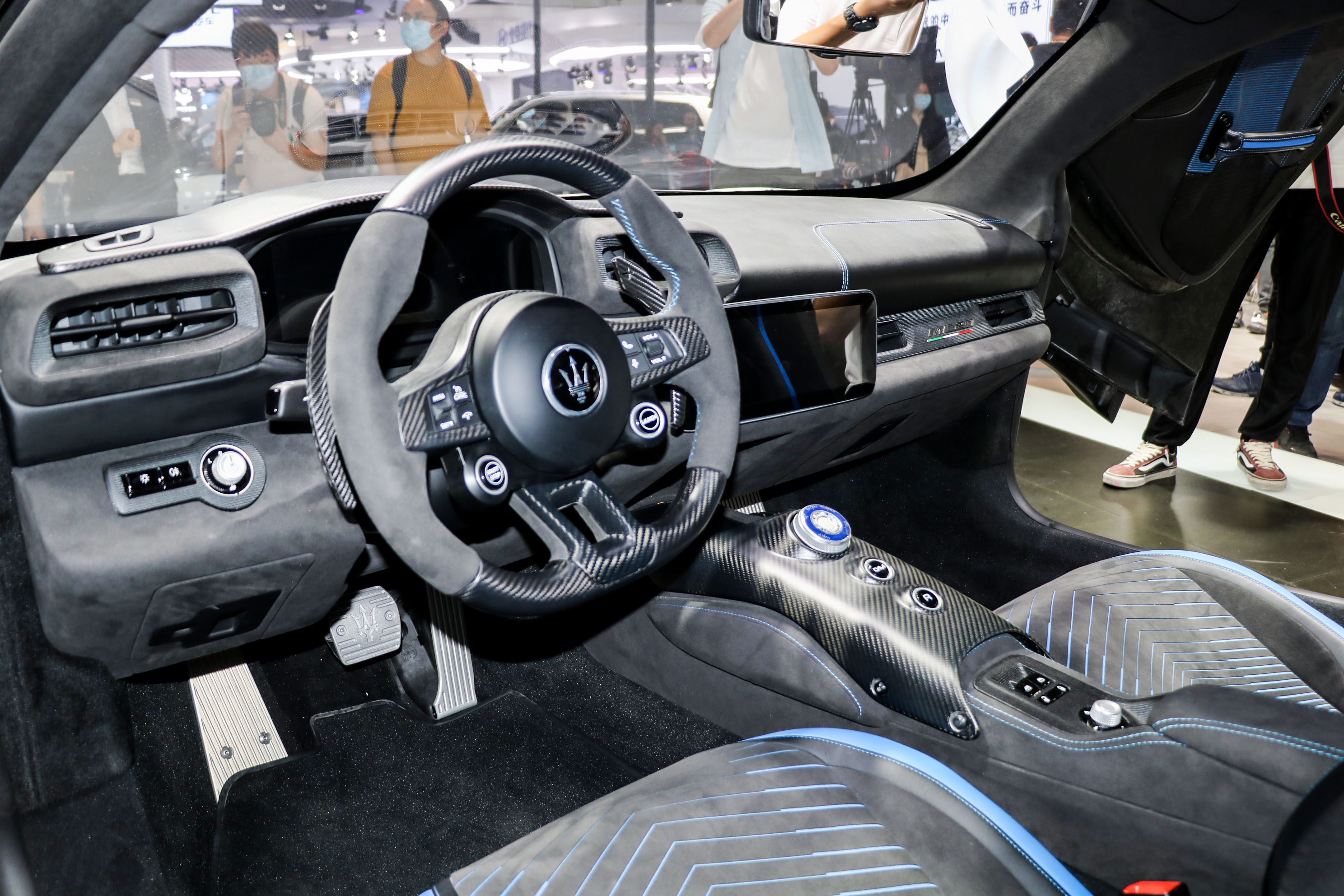 2020北京车展实拍29秒破百图解玛莎拉蒂mc20