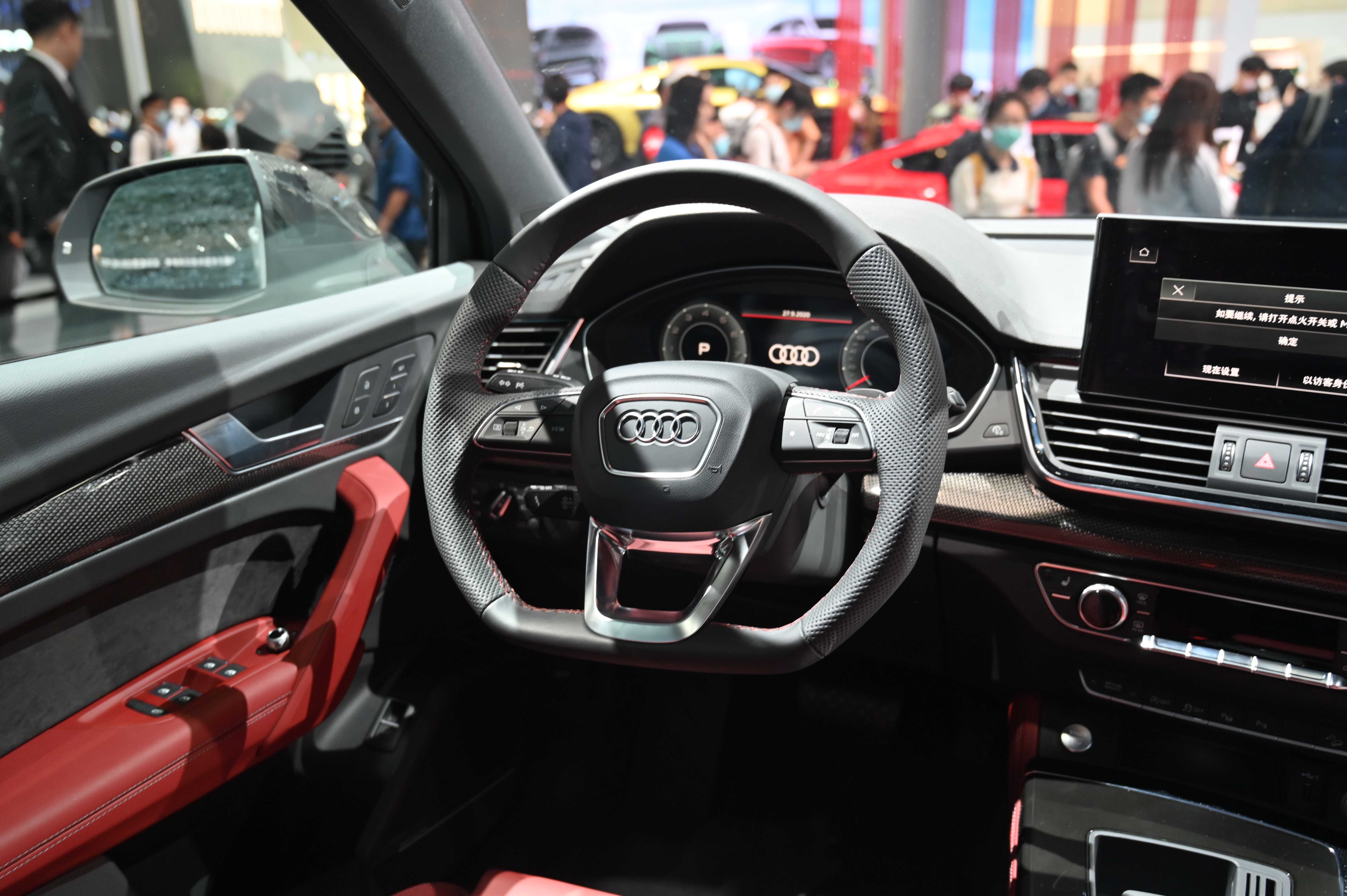 2020北京车展实拍 | 更时尚,更运动 图解奥迪q5l sportback