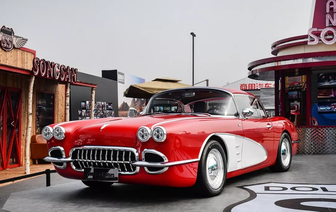 功夫汽车 | 这款风情万种的美式复古跑车,有搞头吗?