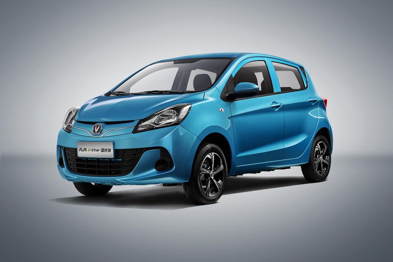 298万起售的奔奔estar国民版能否让代步出行不将就