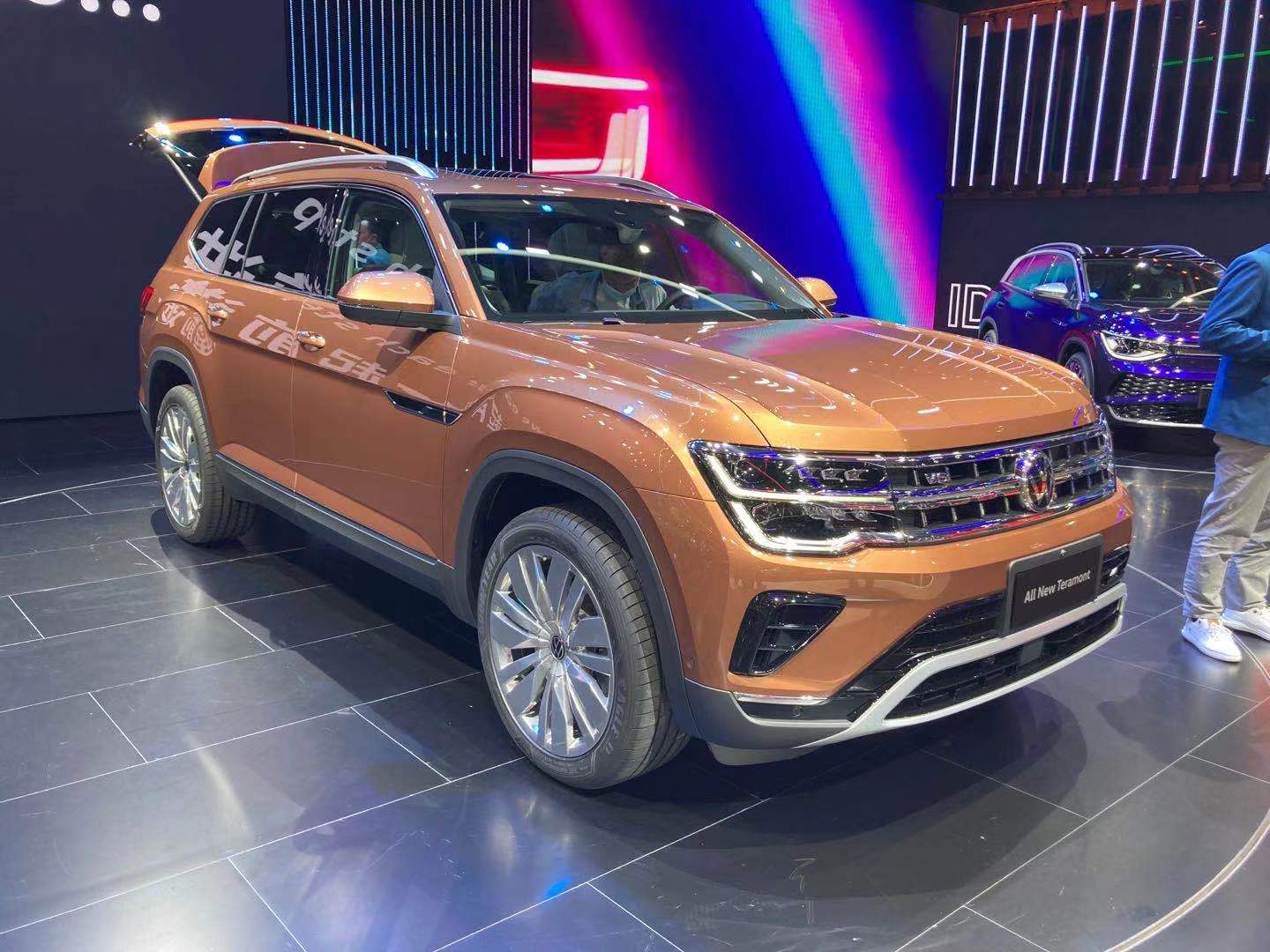 2021上海车展售价292万起上汽大众新款途昂正式上市