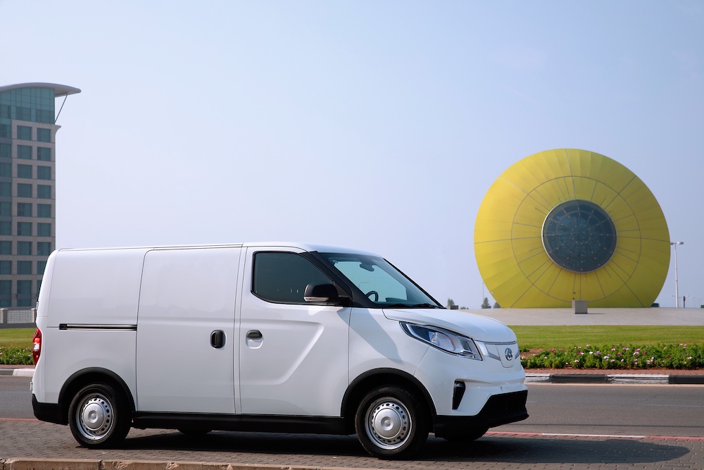 用"智能"助力绿色行业发展 上汽大通maxus ev30售12.88万元起_买车网